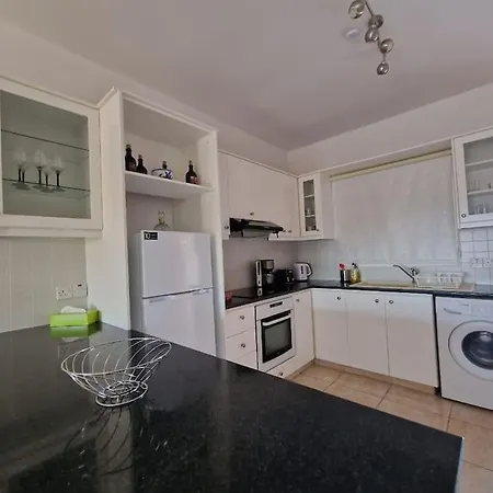 Sun Island, 2 Bedroom Appartement Paphos